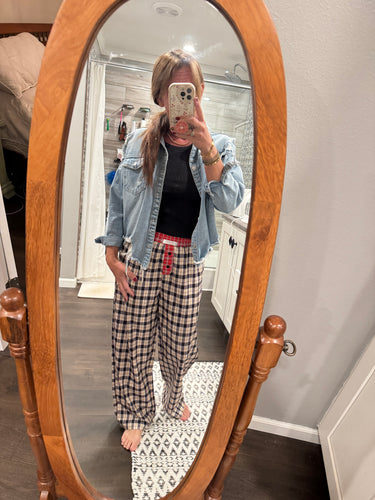 Boxer style trousers checked